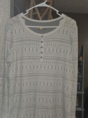 Carhartt Heather Gray Crewneck with Yellow Logo Print